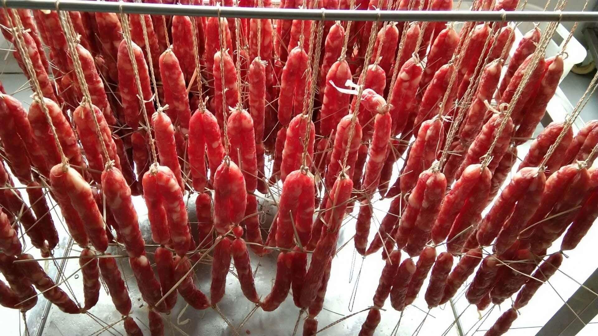 南北臘腸烘干差異：適應不同氣候的工藝調整，避免地域影響成品